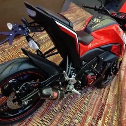 Yamaha M Slaz Rear View Muffler Tyre