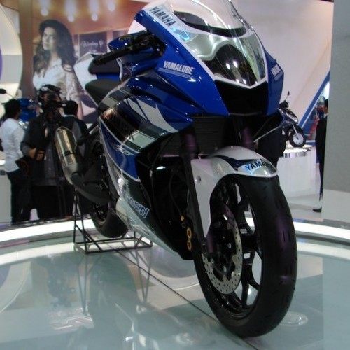 Yamaha R25 24