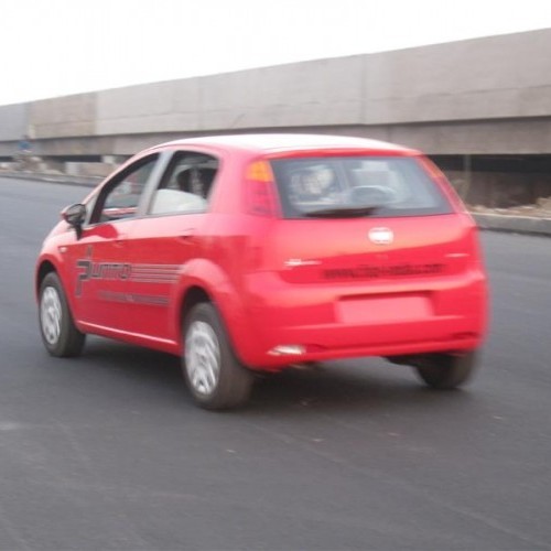 Fiat_Grande Punto_165