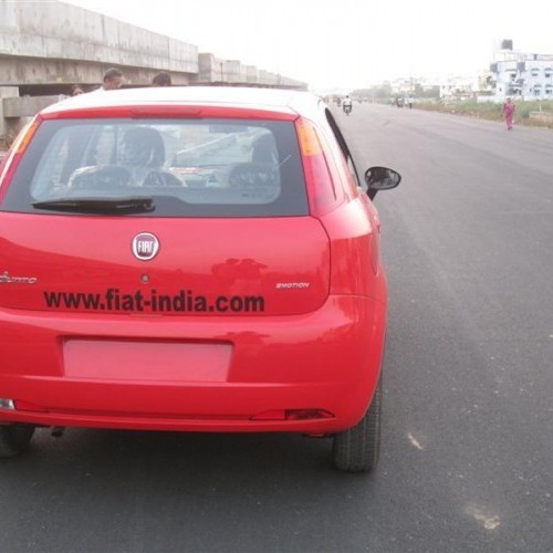 Fiat_Grande Punto_146