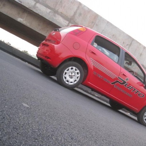 Fiat_Grande Punto_145