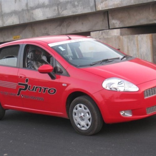 Fiat_Grande Punto_143