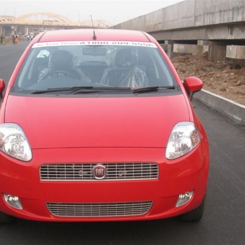 Fiat_Grande Punto_142