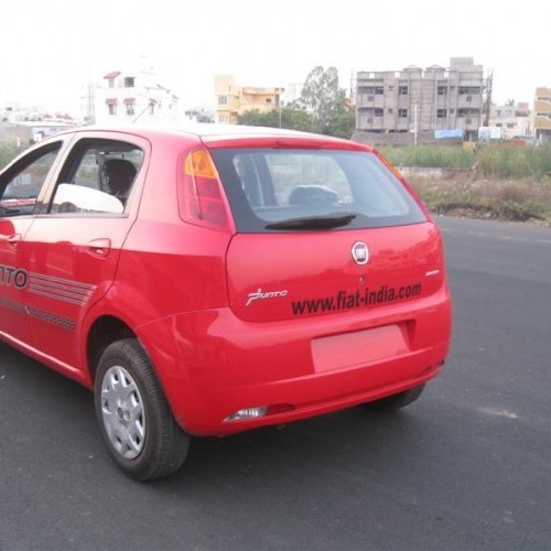 Fiat_Grande Punto_132