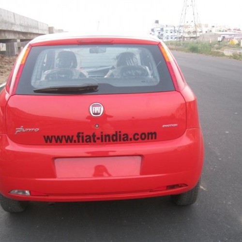 Fiat_Grande Punto_131