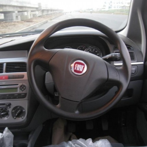 Fiat_Grande Punto_120