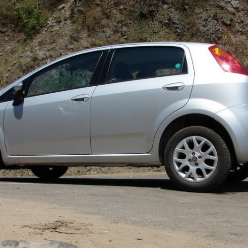 Fiat_Grande Punto_10