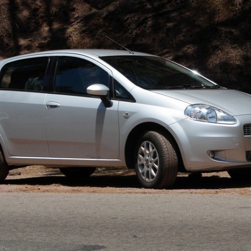 Fiat_Grande Punto_8