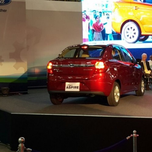 Ford_Aspire_9