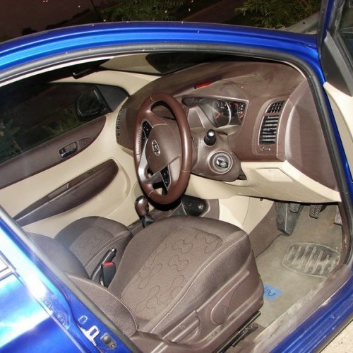 Hyundai_i20_38