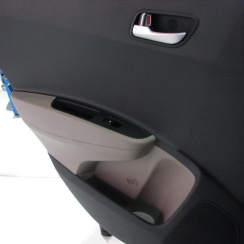 Hyundai_Xcent_3
