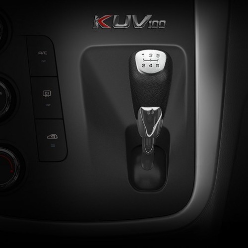 Mahindra_KUV100_22