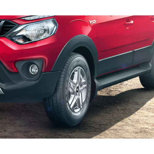 Mahindra_NuvoSport_31