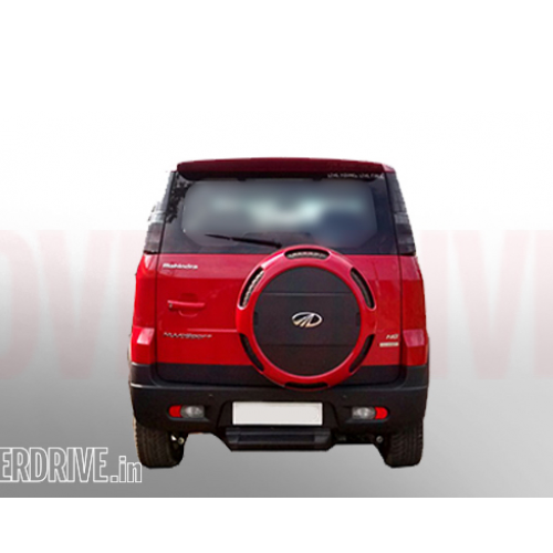 Mahindra_NuvoSport_3