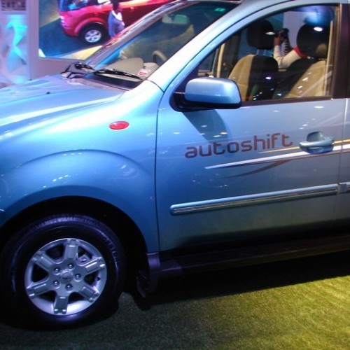 Mahindra_Quanto_16