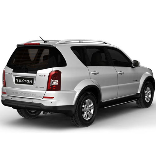 Mahindra_Rexton SUV_15