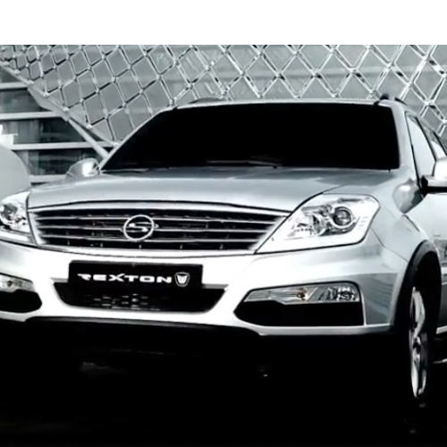 Mahindra_Rexton SUV_6