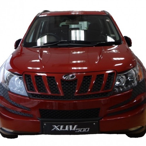 Mahindra_XUV500_16