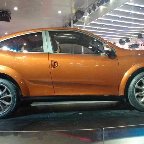 Mahindra_XUV Aero_5