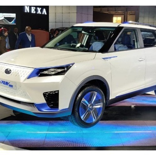 Mahindra_XUV300 Electric_1
