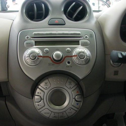 Nissan_Micra_235
