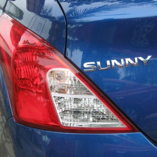 Nissan_Sunny_28