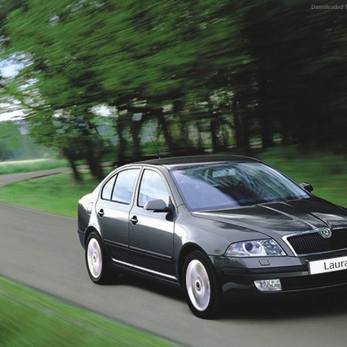 Skoda_Laura RS_8