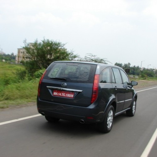 Tata_Aria_101