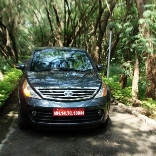 Tata_Aria_40