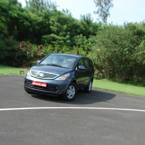 Tata_Aria_16