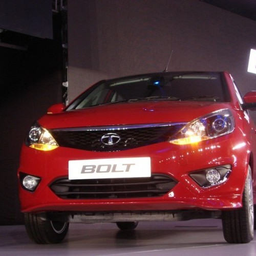 Tata_Bolt_33