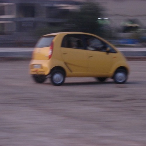 Tata_Nano_25