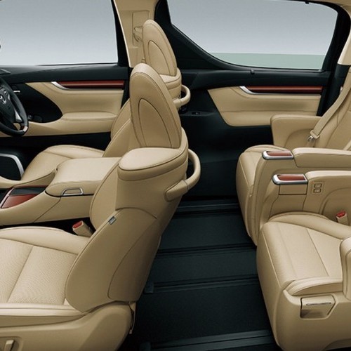 Toyota_Alphard_6