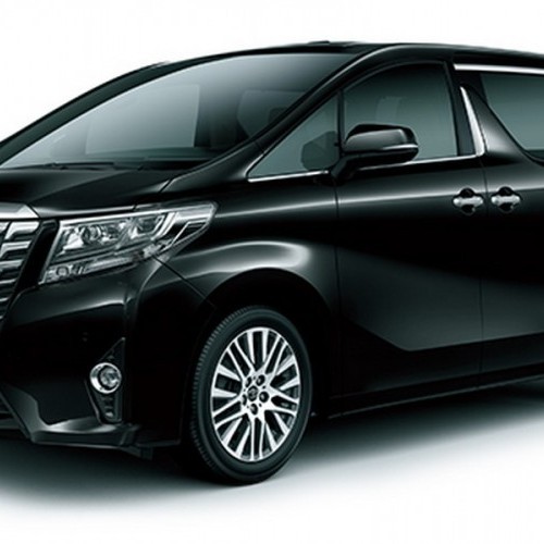 Toyota_Alphard_5