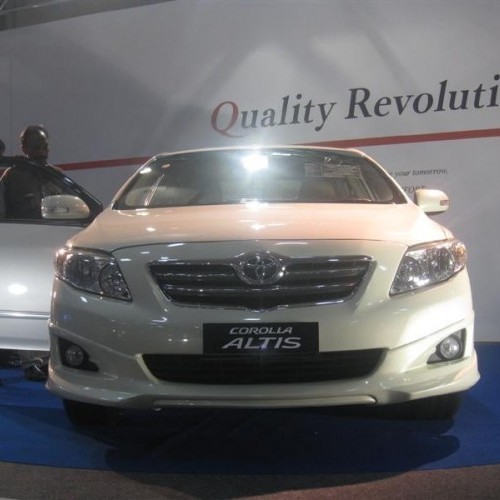 Toyota_Corolla Altis_25