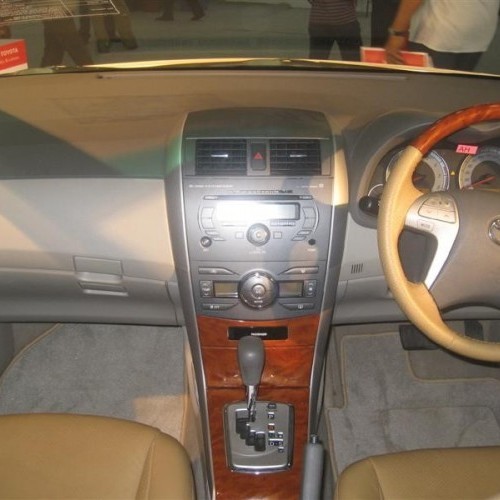 Toyota_Corolla Altis_19