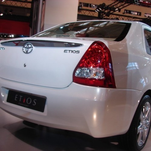 Toyota_Platinum Etios_28