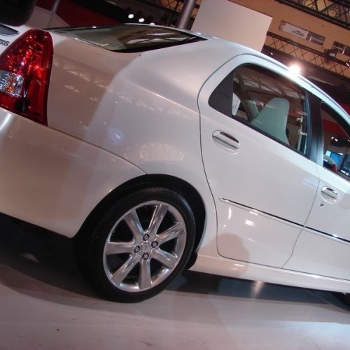 Toyota_Platinum Etios_26