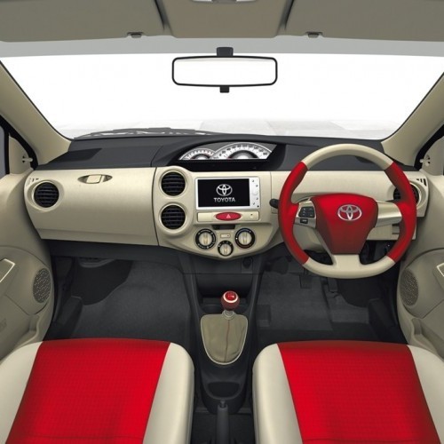 Toyota_Platinum Etios_23