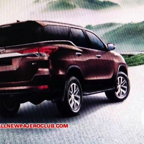 Toyota_Fortuner_35