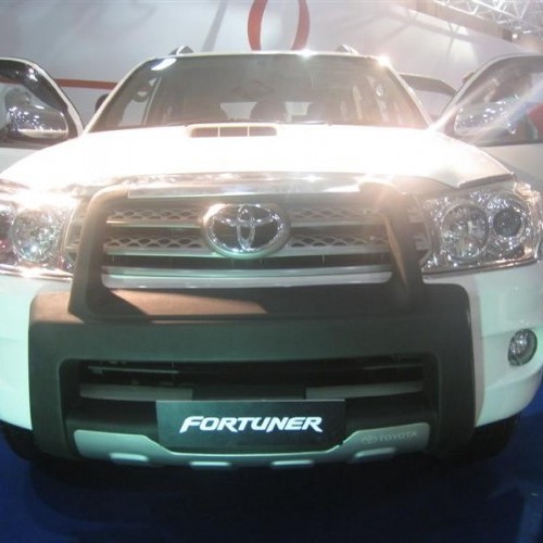 Toyota_Fortuner_20