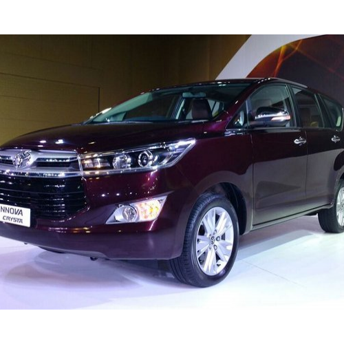 Toyota_Innova Crysta_3