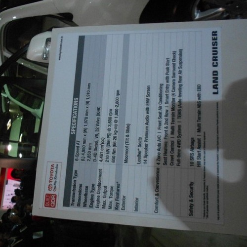 Toyota_Land Cruiser_10
