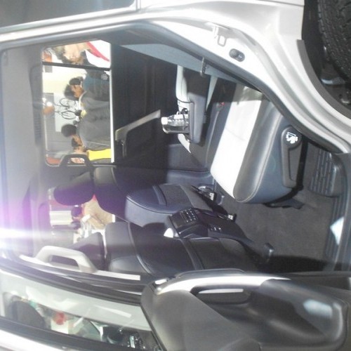 Toyota_Land Cruiser_6