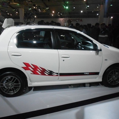 Toyota_Etios Liva_46