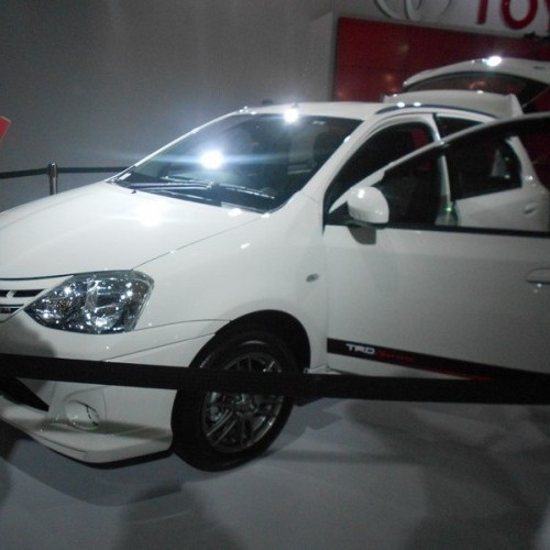 Toyota_Etios Liva_45