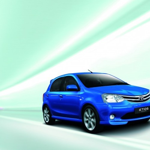 Toyota_Etios Liva_25