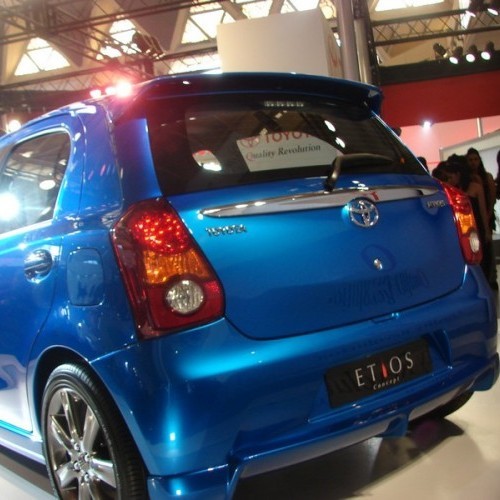 Toyota_Etios Liva_22