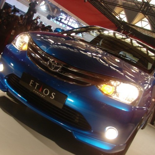Toyota_Etios Liva_14
