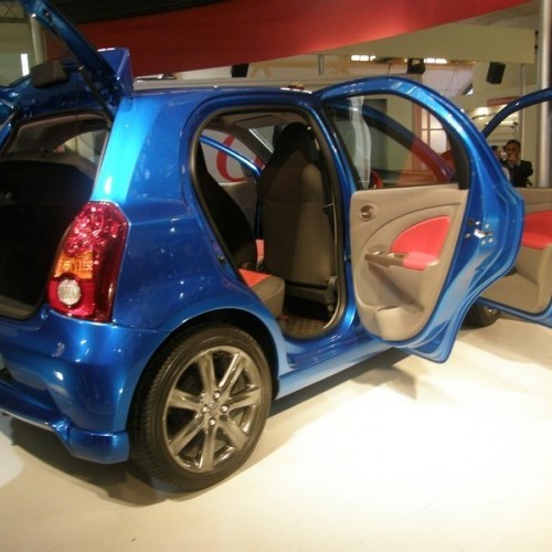Toyota_Etios Liva_12